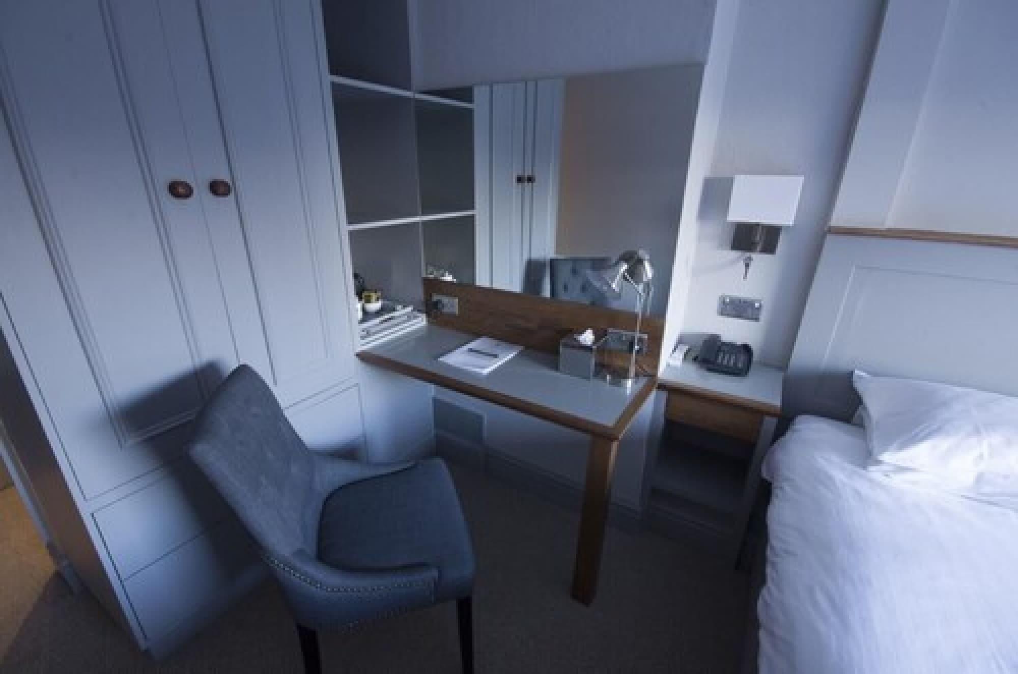 The White Hart Inn วินช์คอมบ์ ภายนอก รูปภาพ