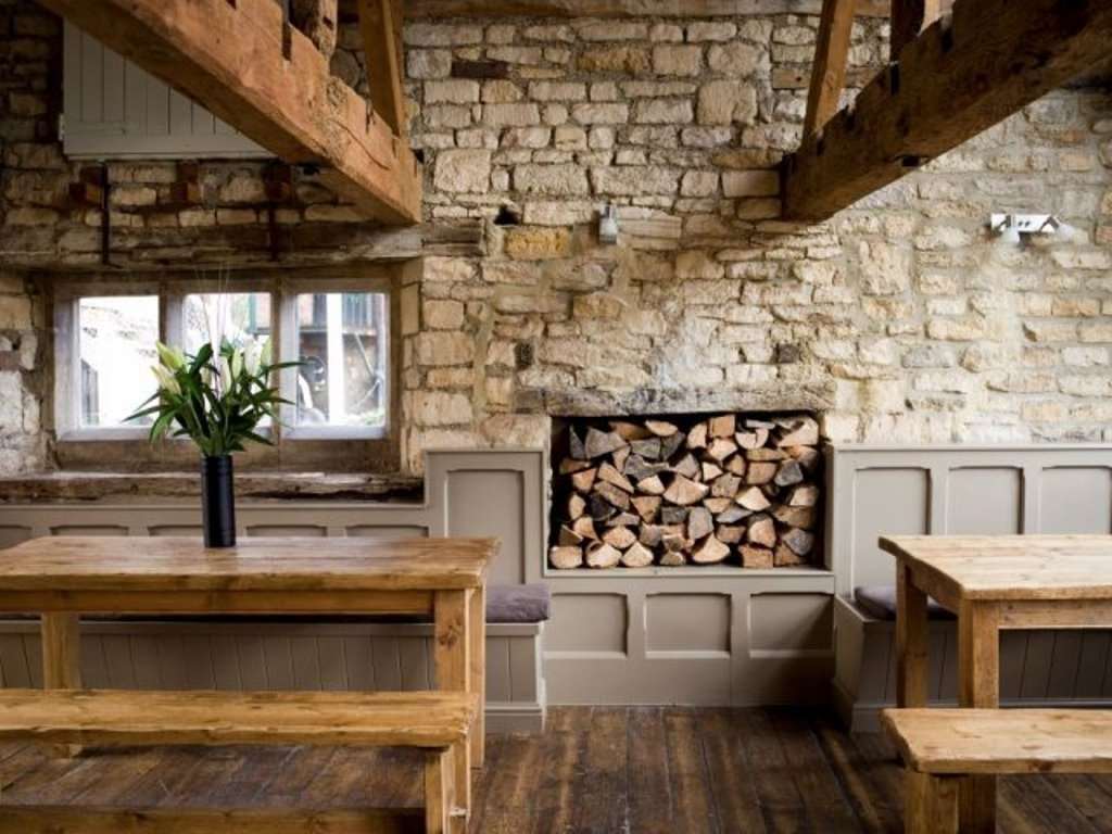 The White Hart Inn วินช์คอมบ์ ร้านอาหาร รูปภาพ